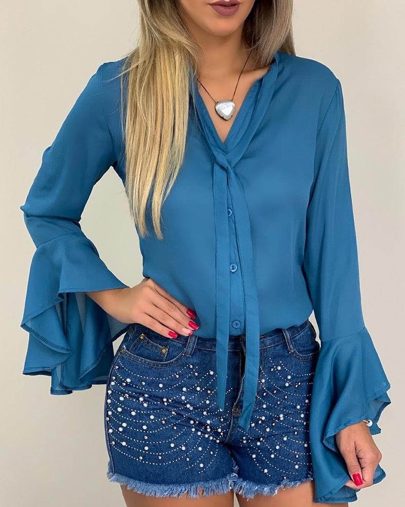 

Ruffles Bell Cuff Button Up Blouse, Blue