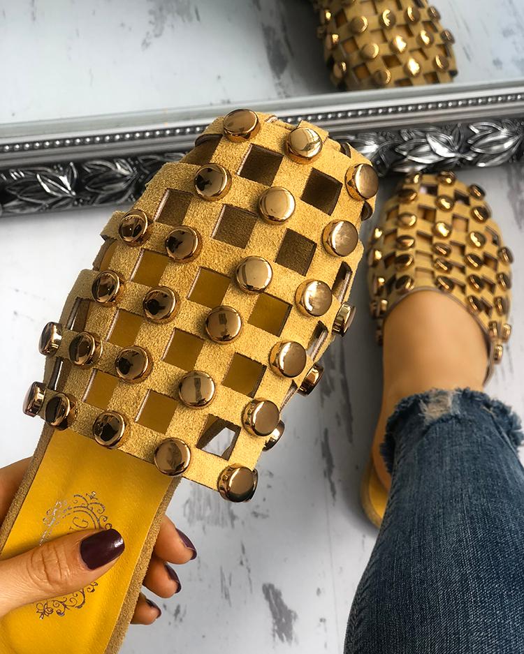 

Rivet Hollow Out Non-Slip Flat Sandals