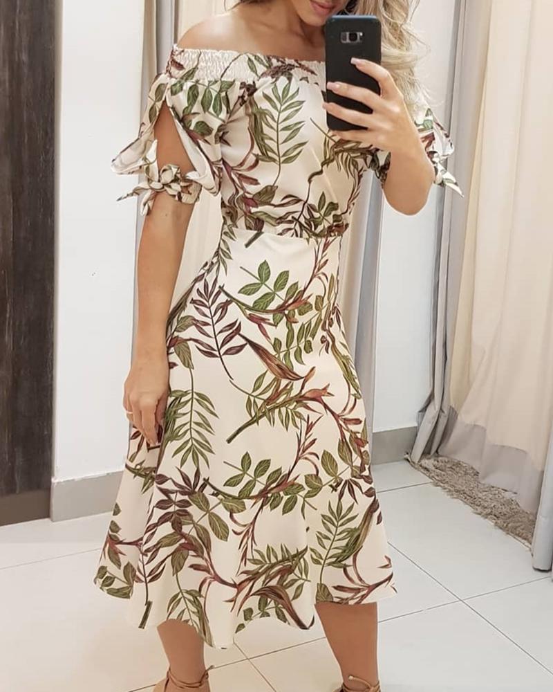 

Off Shoulder Leaf Print Dress, Green