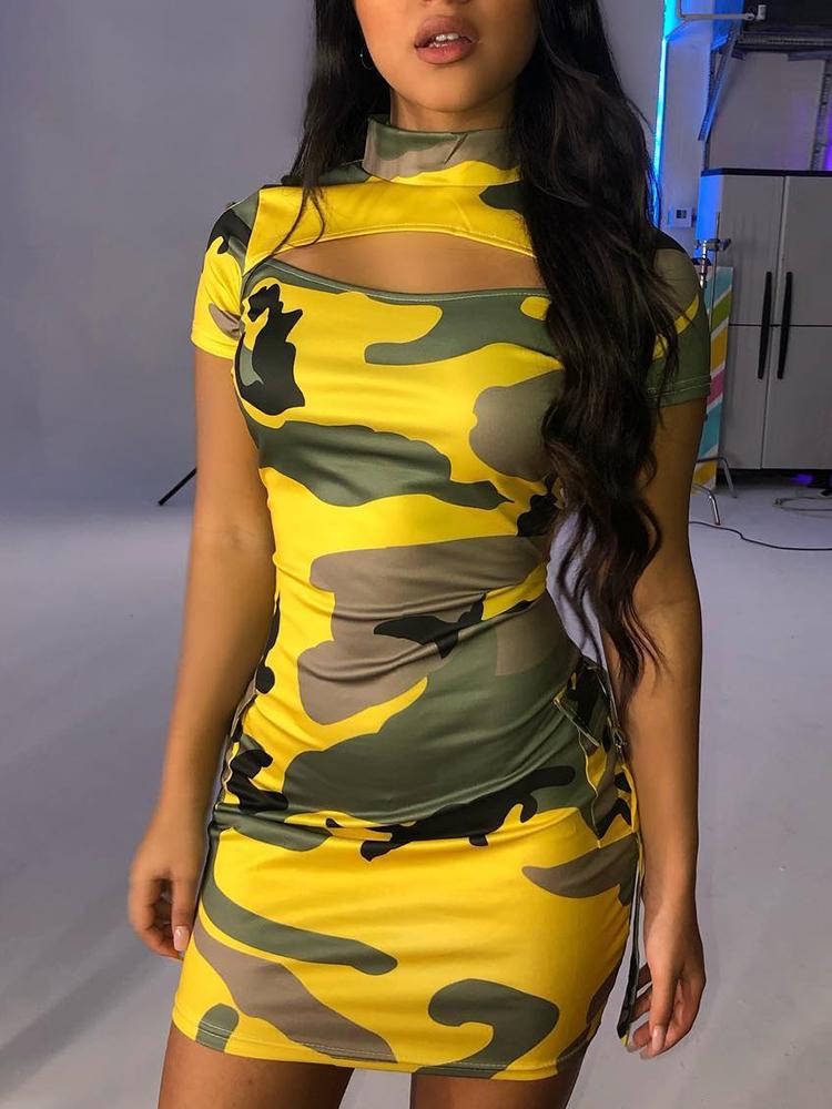 

Camo Short Sleeve Cut Out Front Dress, Yellow