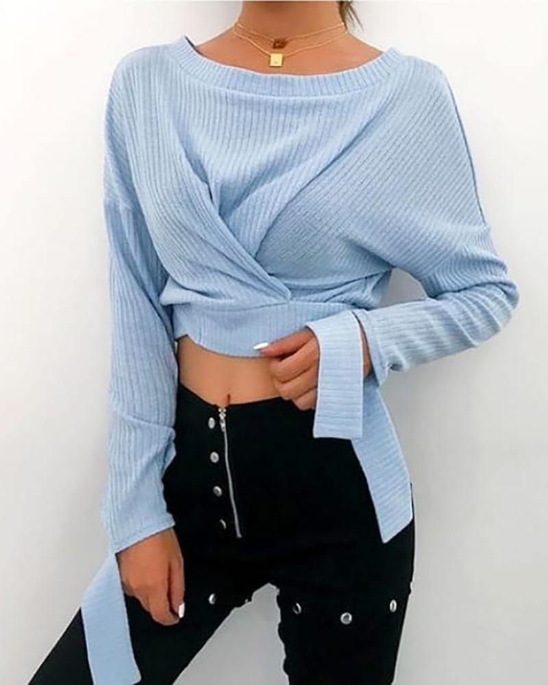 

Solid Crisscross Design Crop Top