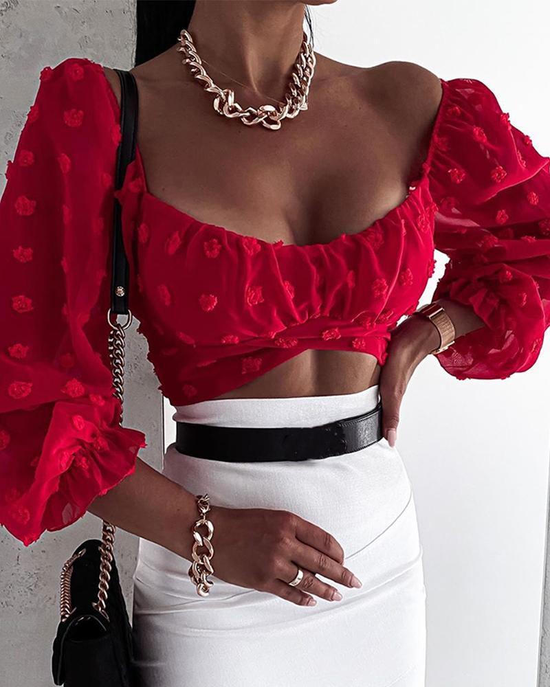 

Solid Bloomer Sleeve Croppedc Blouse, Red