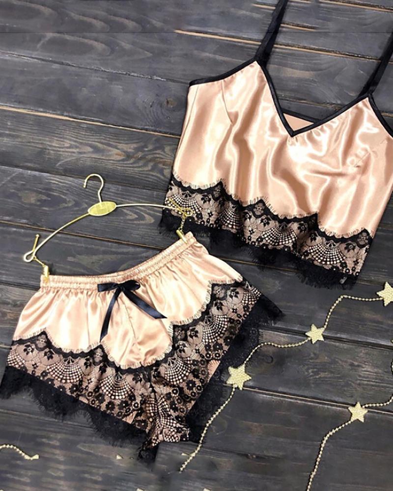 

Eyelash Lace Low Cut Cami Set, Champagne