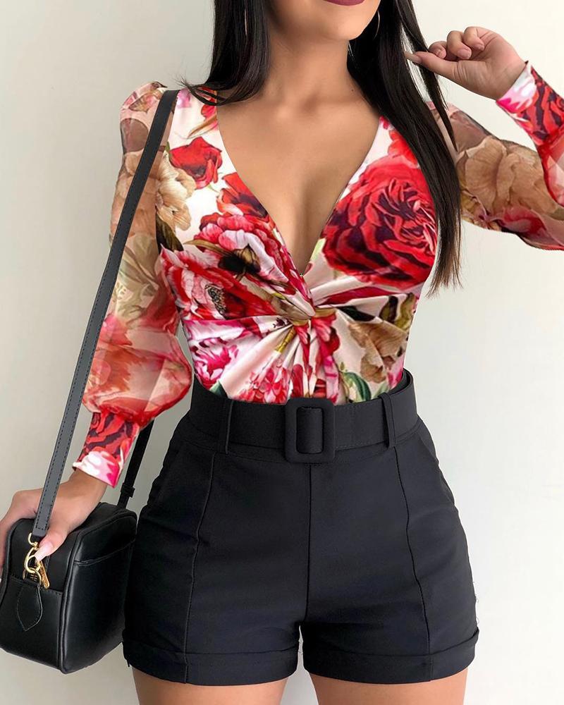 

V-neck Floral Print Twisted Blouse, Red