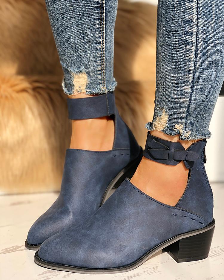 

Ankle Strap Cut Out Pointed Toe Boots, Dark grey