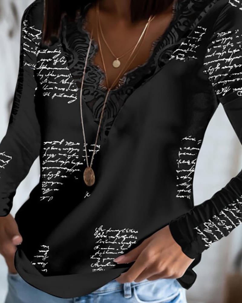 

Eyelash Lace Trim Letter Print Top, Black