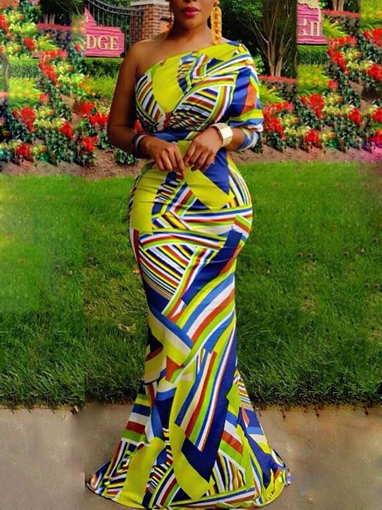 

Abstract-color One Shoulder Maxi Dress, Green