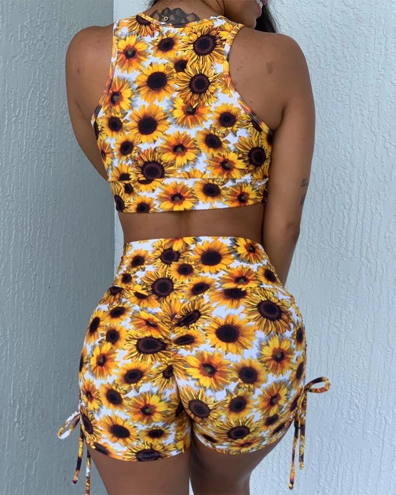 

Sunflower Print Top & High Waist Shorts Set, Yellow